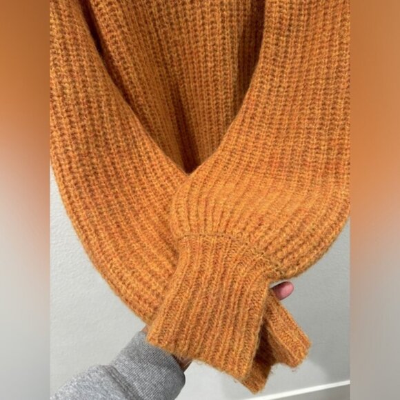 Reformation Tatum Alpaca Blend Semi Sheer Knit Orange Puff Sleeve Sweater Medium - Picture 5 of 15
